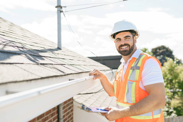 Roof Gutter Cleaning in San Castle, FL